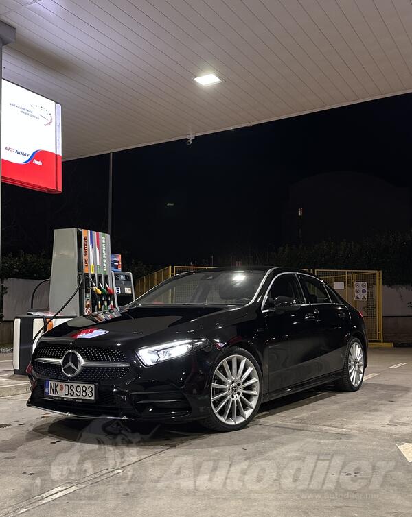 Mercedes Benz - A 250 - A250e AMG Line