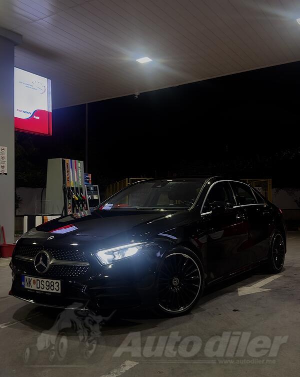 Mercedes Benz - A 250 - A250e AMG Line