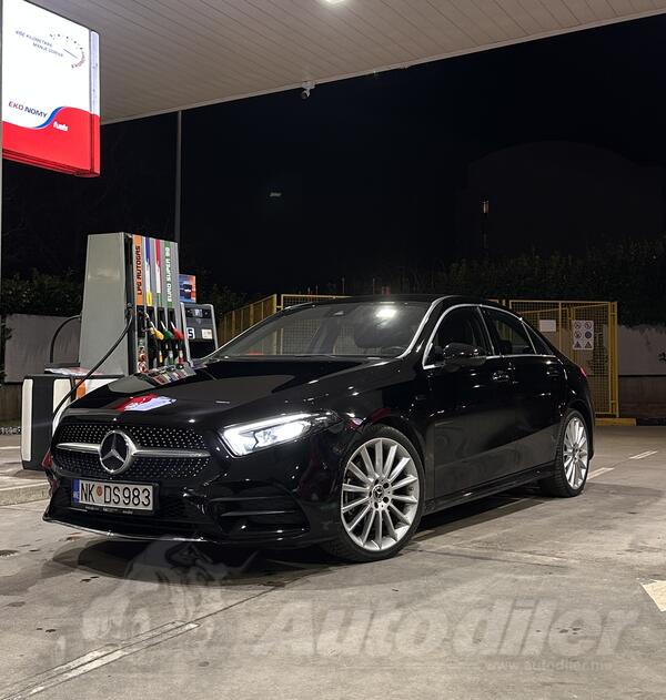 Mercedes Benz - A 250 - A250e AMG Line