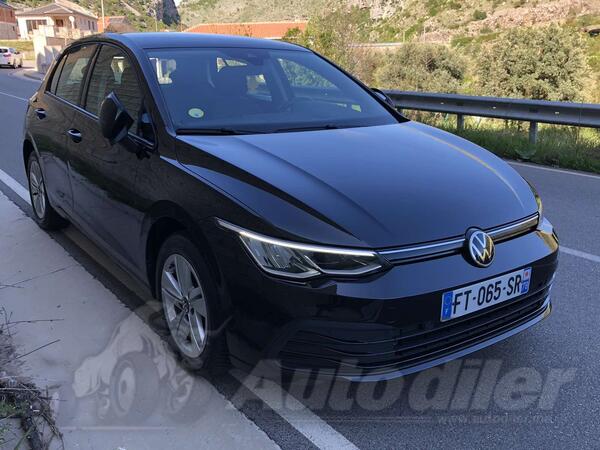 Volkswagen - Golf 8 - 2.0 tdi.Dsg.150 ks.prva reg 02 mjes.2021