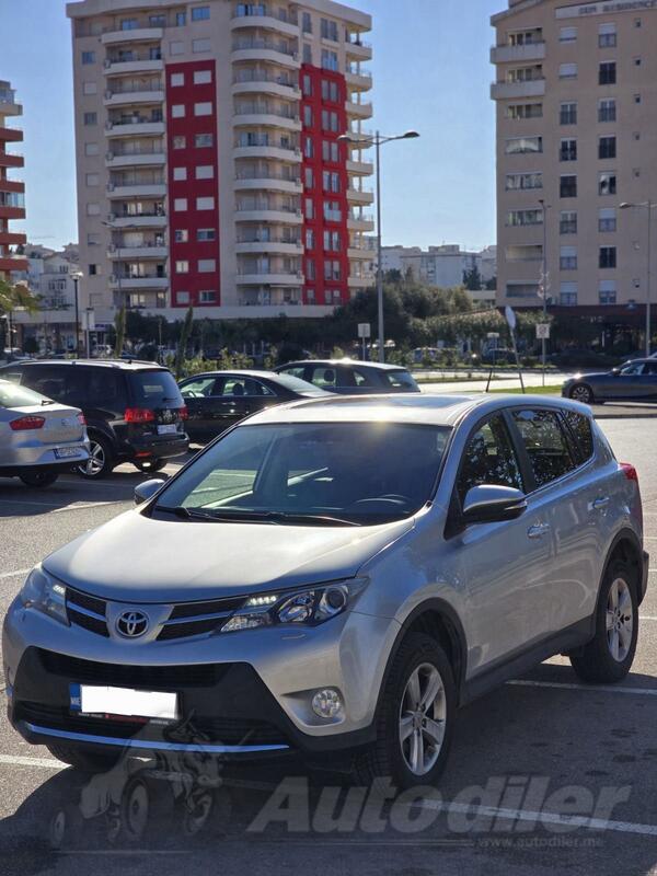 Toyota - RAV 4 - 2.2D
