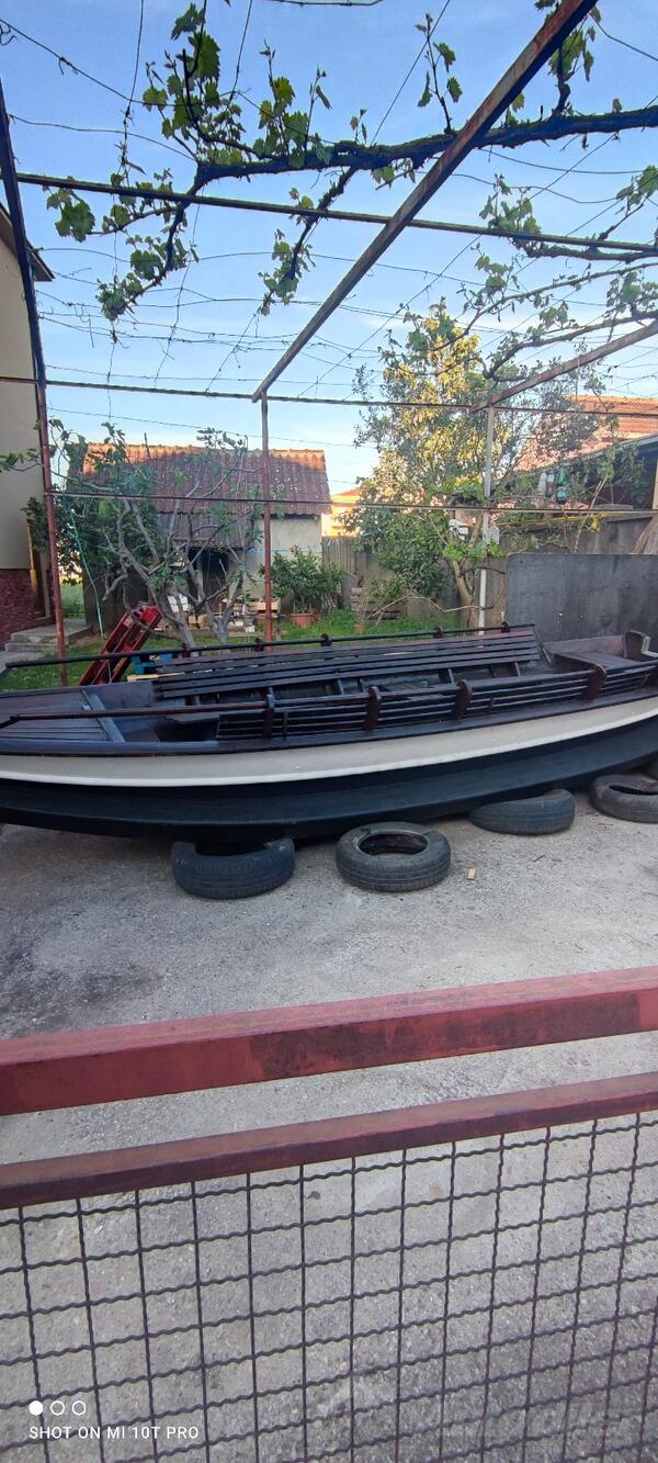 Catana - Camac za jezero