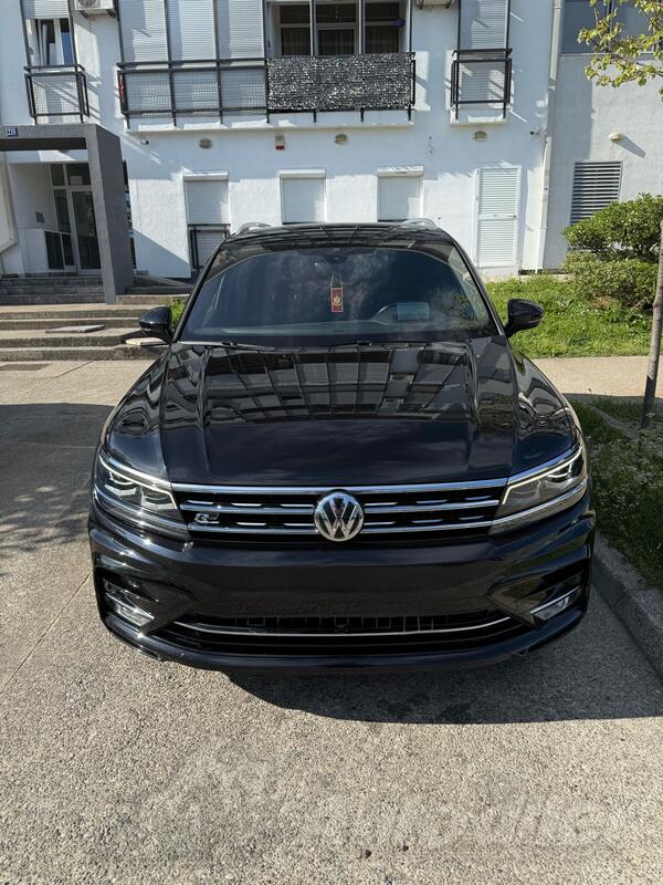 Volkswagen - Tiguan - 2.0 3xR line