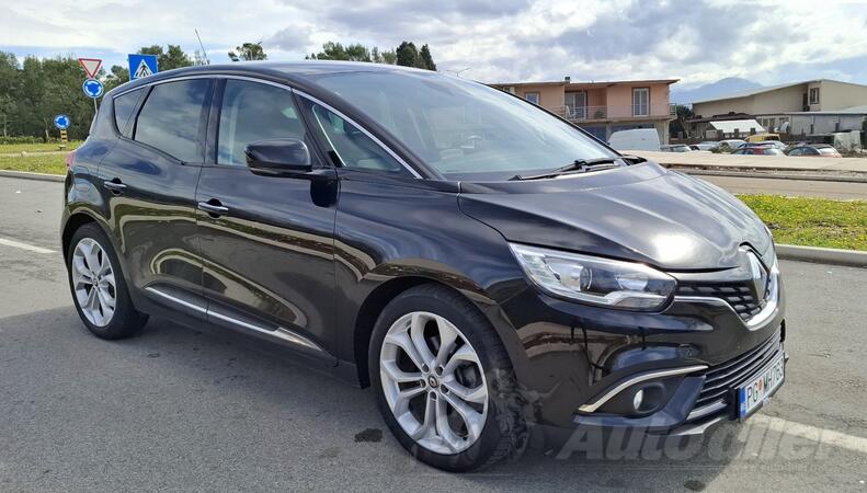 Renault - Scenic - 1.8 Dci