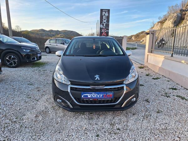 Peugeot - 208 - 54400km.