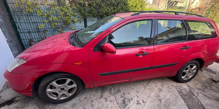 Ford - Focus - 1.8 tddi