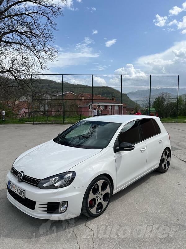 Volkswagen - Golf 6 - 2.0 125kw TDI