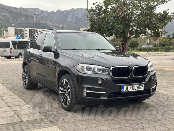 BMW - X5