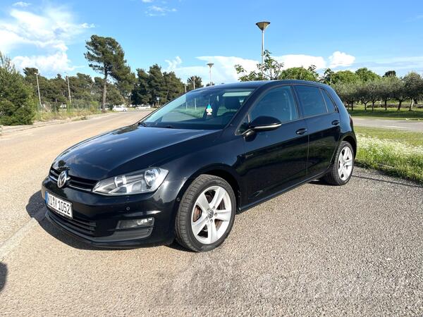 Volkswagen - Golf 7 - 1.6TDI HIGHLINE