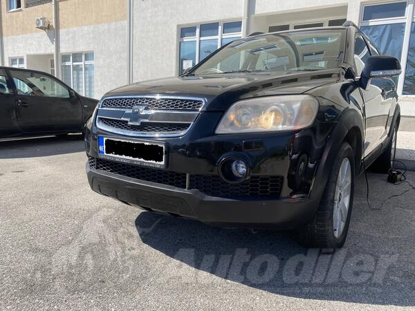 Chevrolet - Captiva - 2.0