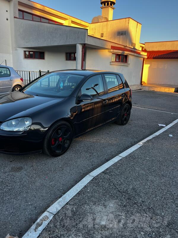 Volkswagen - Golf 5 - Tdi