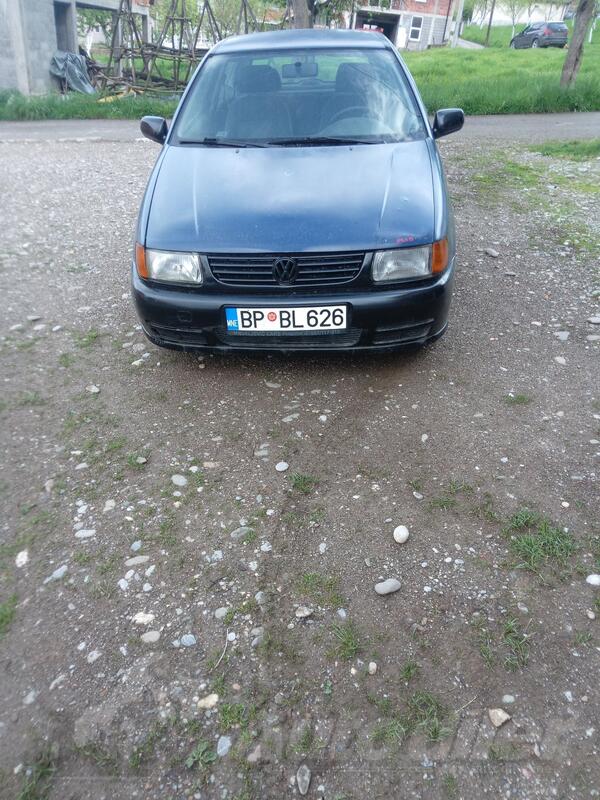 Volkswagen - Polo - 1.6 benzin