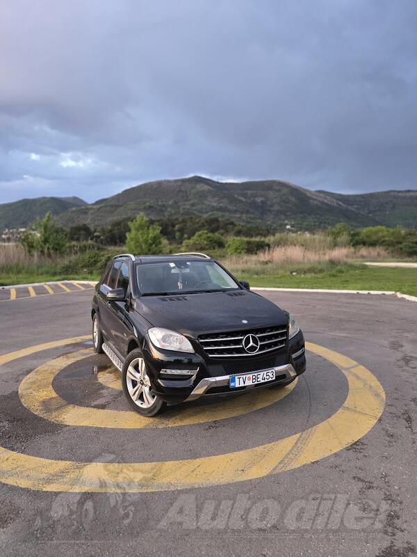 Mercedes Benz - ML 350 - 35