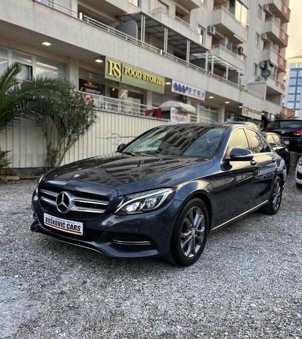 Mercedes Benz - C 220 - 2.2 AUTOMATIK