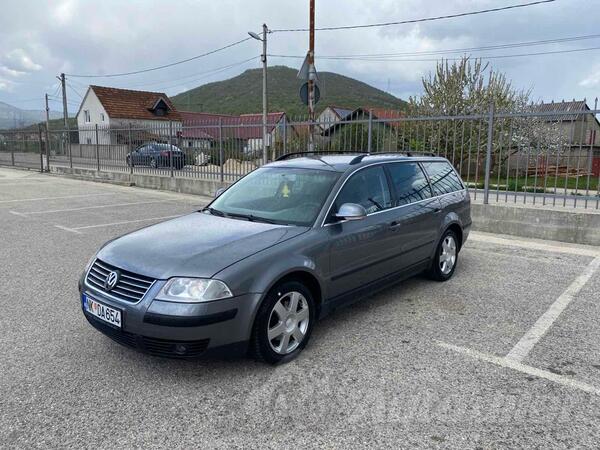 Volkswagen - Passat