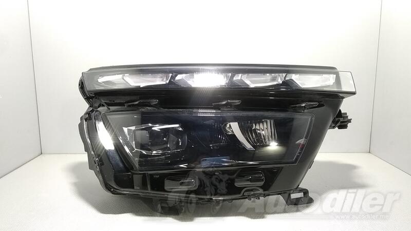 Desni far za Škoda - Kamiq - 2018