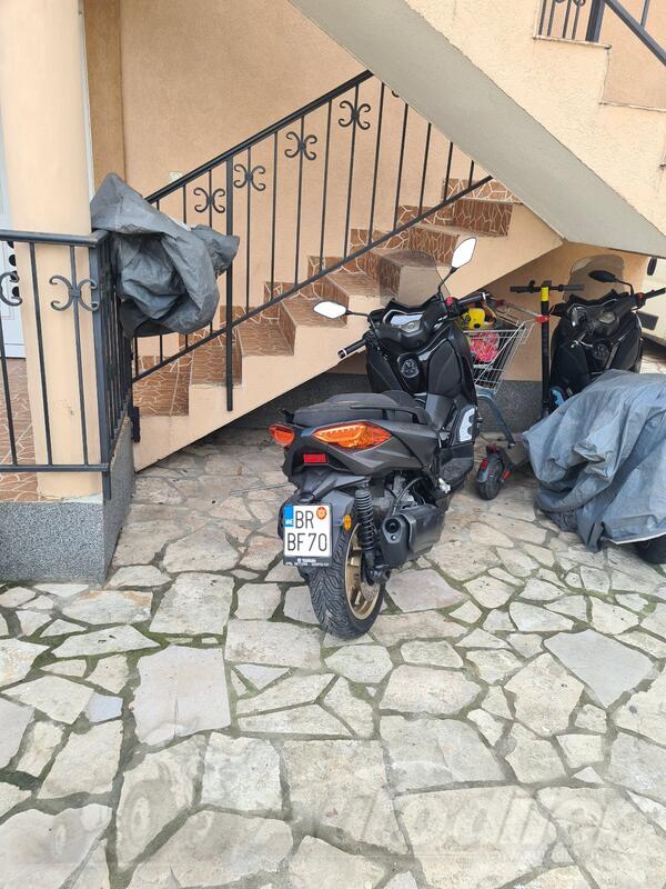 Yamaha - X Max Tech