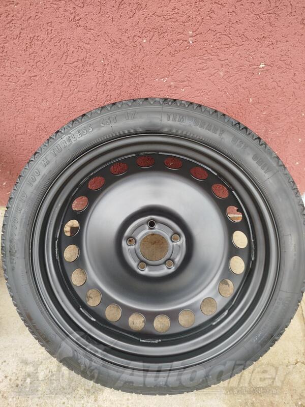 Fabričke felne i rezervni točak  gume