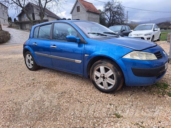 Renault - Megane - 1.9