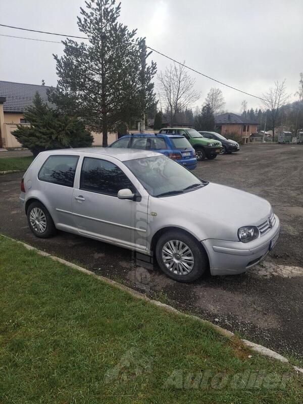 Volkswagen - Golf 4 - 1.9