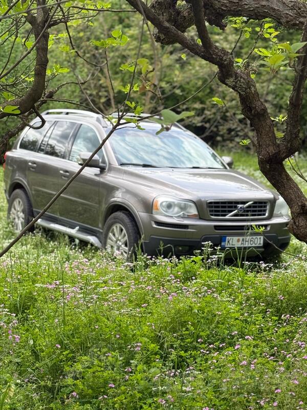 Volvo - XC 90 - 2400 D5 AWD (4X4)
