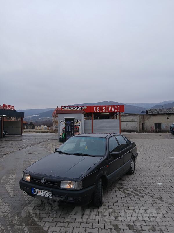 Volkswagen - Passat - 1.8 bezin plin