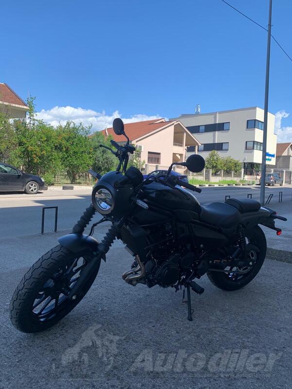 Kawasaki - Eliminator 500SE