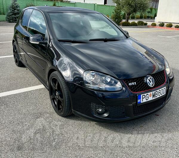 Volkswagen - Golf GTI - GTI