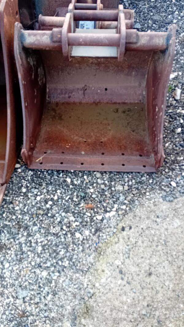 Radne mašine u djelovima