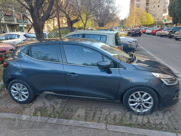 Renault - Clio - 1.5 dci