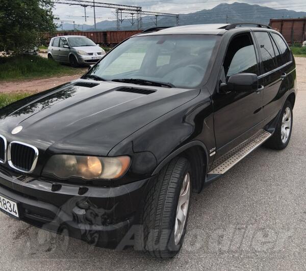 BMW - X5
