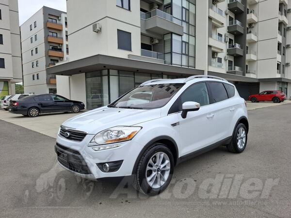 Ford - Kuga - Automatik 4x4