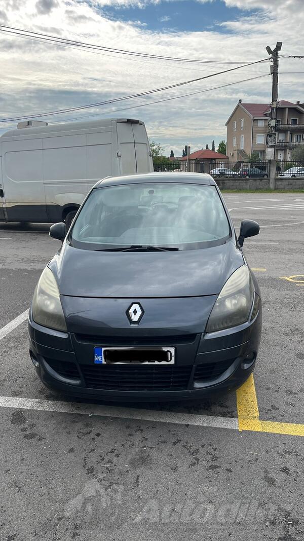 Renault - Scenic - 1.5