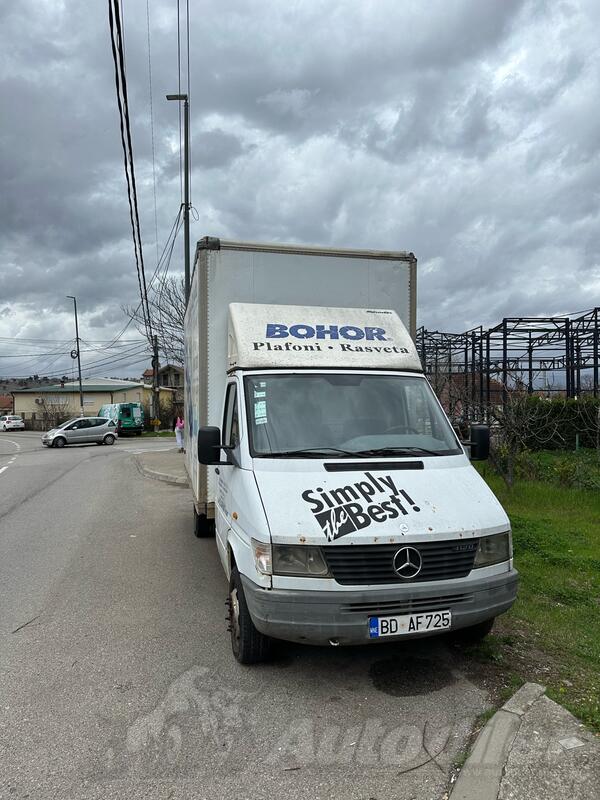 Mercedes Benz - Sprinter 412