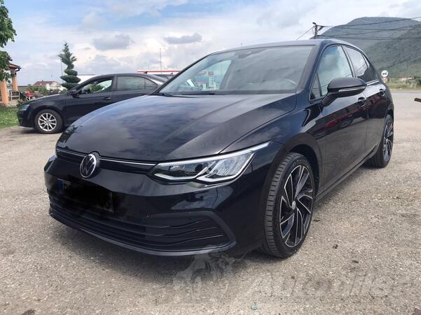 Volkswagen - Golf 8 - 2.0tdi
