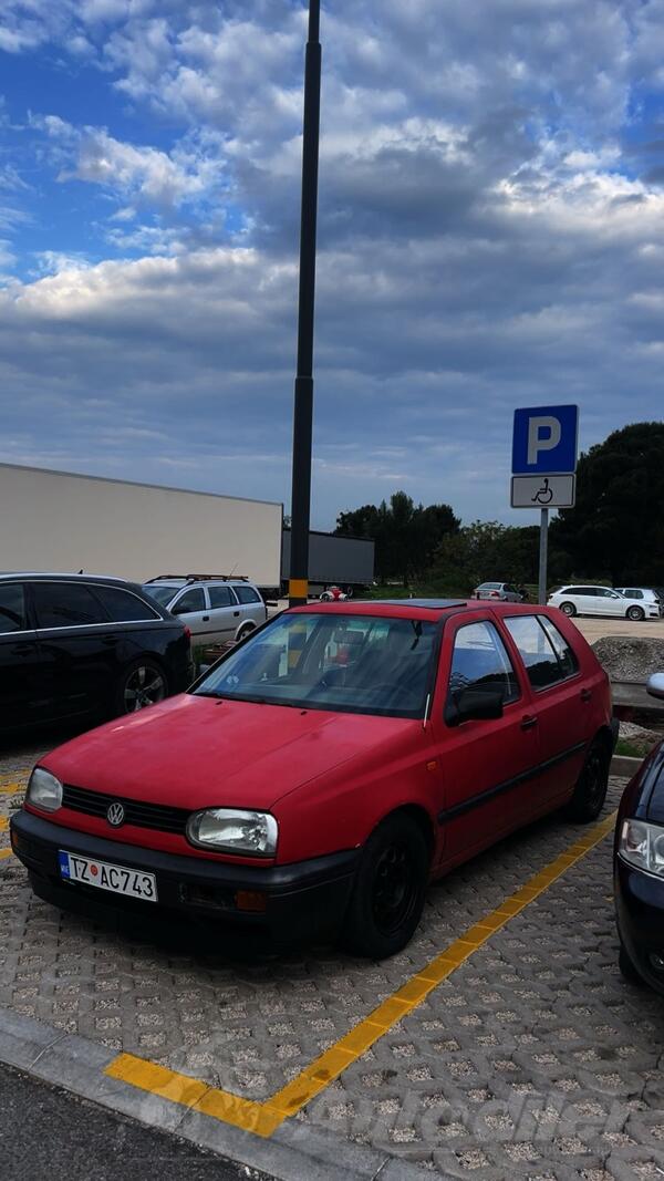Volkswagen - Golf 3 - 1.9