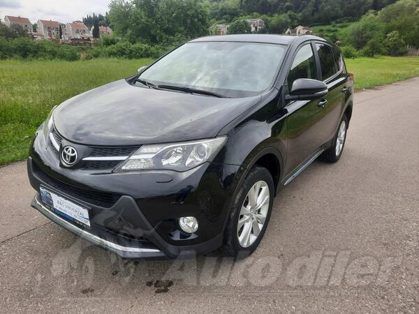 Toyota - RAV 4 - 2.2 d-4d