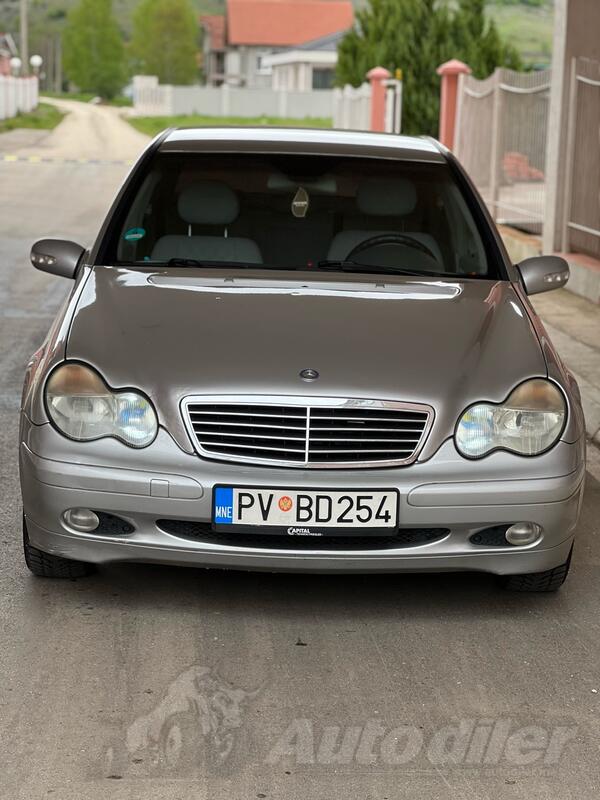 Mercedes Benz - C 220 - 2.2