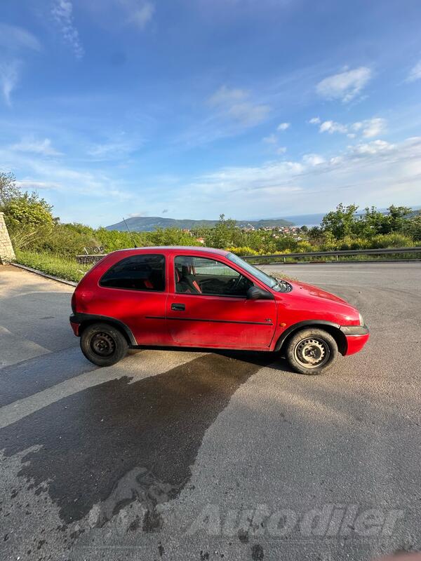 Opel - Corsa - 1.2