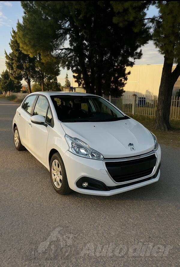 Peugeot - 208 - 1.5 HDI