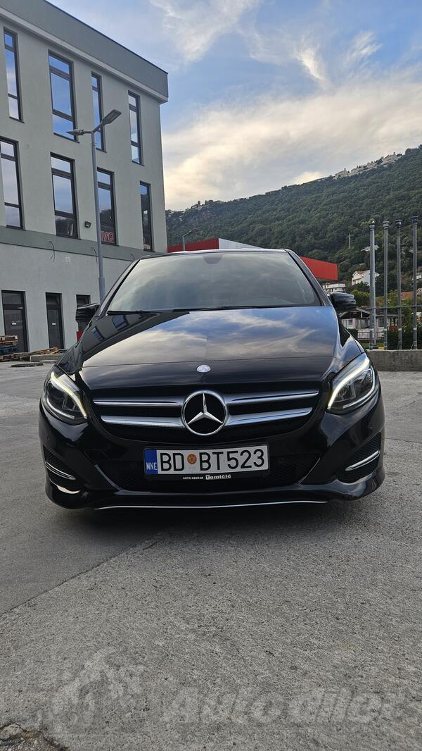 Mercedes Benz - B 180 - B 180 CDI