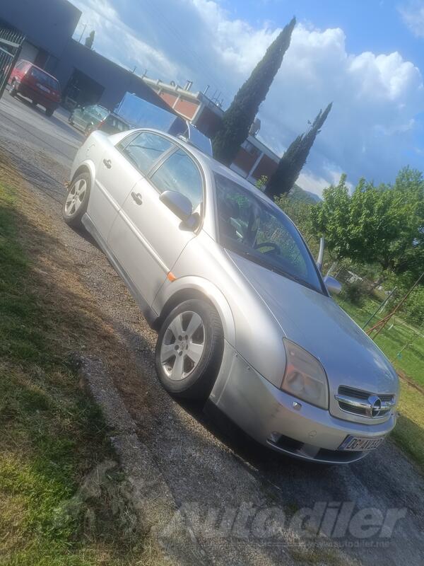 Opel - Vectra - 2.2 dti