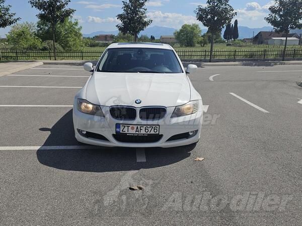 BMW - 318