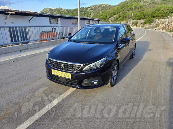 Peugeot - 308 - 308 Allure
