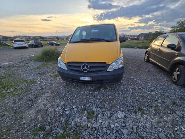 Mercedes Benz - Vito