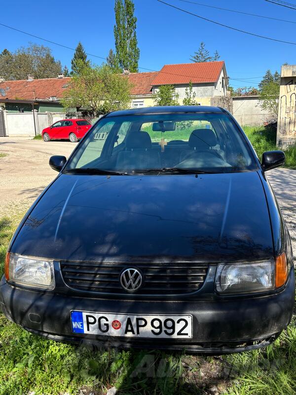 Volkswagen - Polo - 1.0
