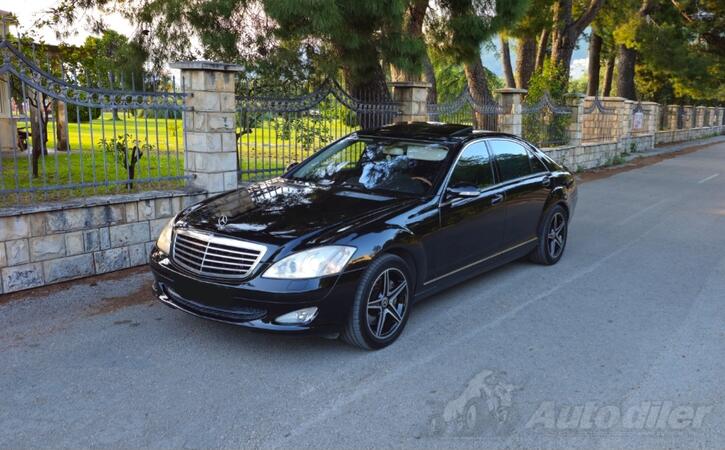 Mercedes Benz - S 320 - CDI 4 MATIC