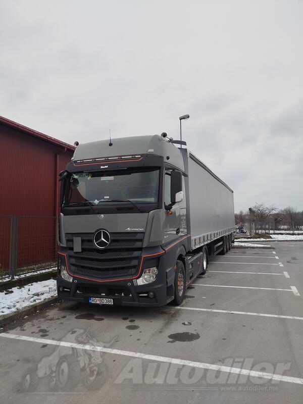 Mercedes Benz - 1845