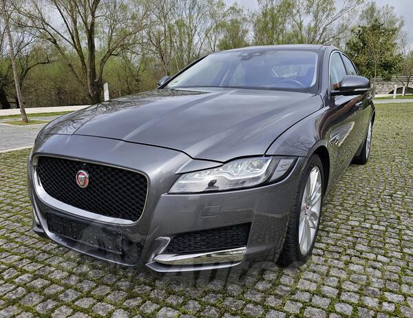 Jaguar - XF - 2.0 d