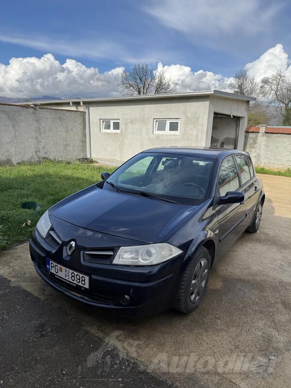 Renault - Megane - 1.6 Benzin
